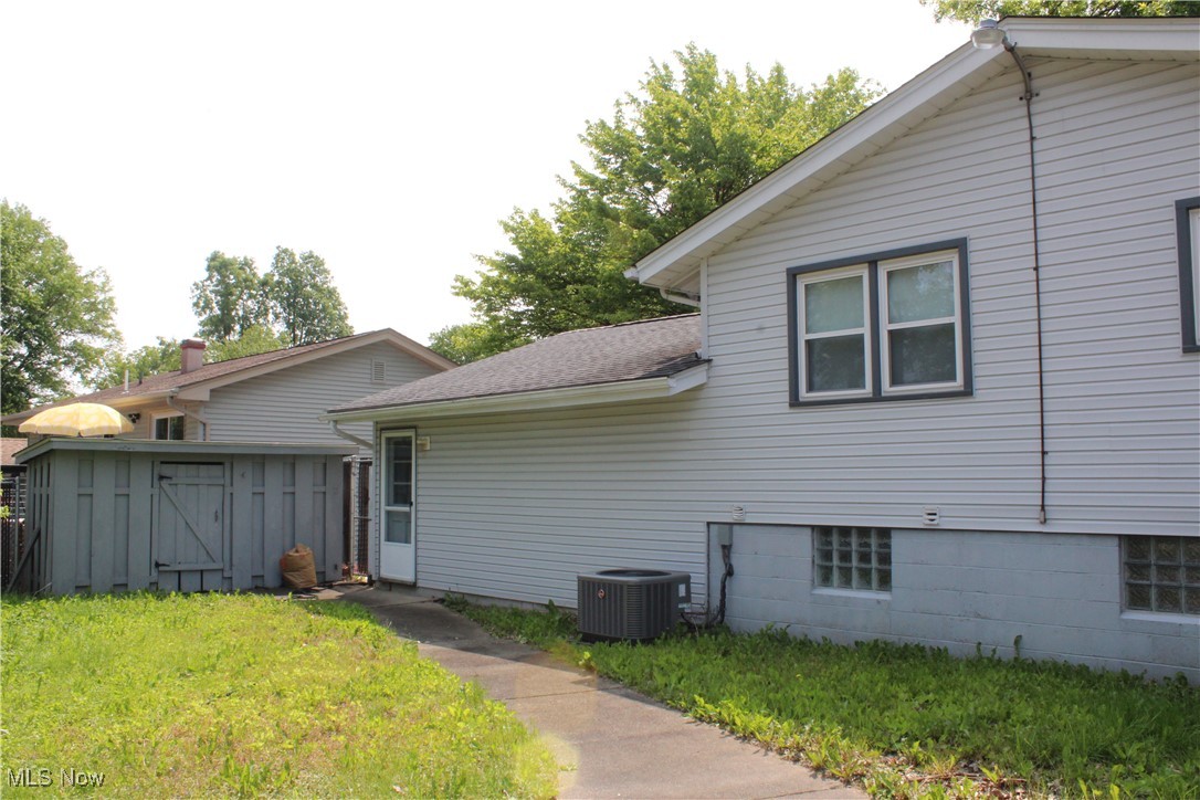 3786 Bryant Drive, Youngstown, Ohio image 28