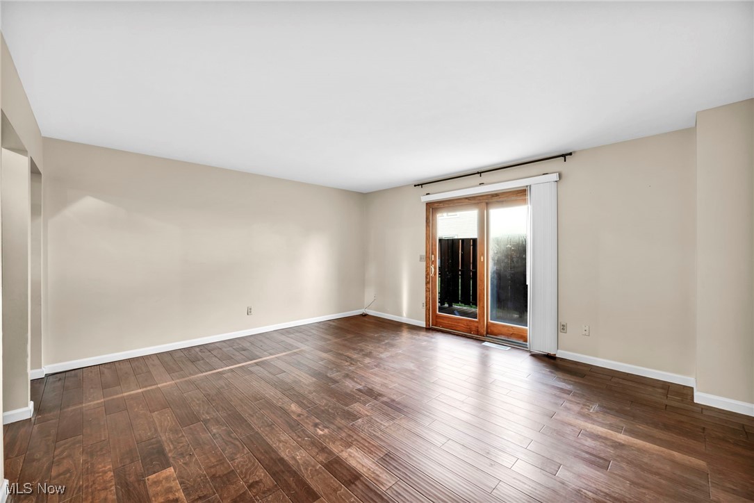 Puritas Park Twnhse Resid Develo - Residential