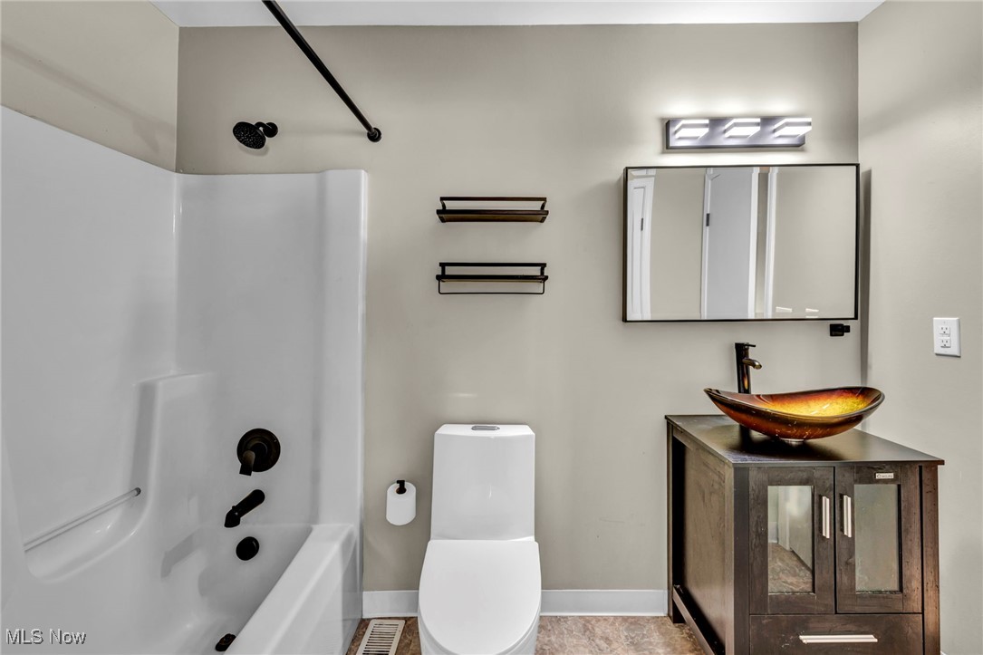 Puritas Park Twnhse Resid Develo - Residential