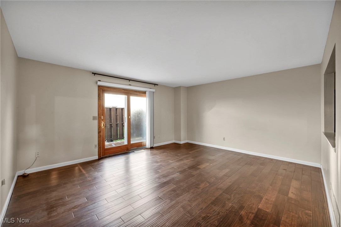 Puritas Park Twnhse Resid Develo - Residential