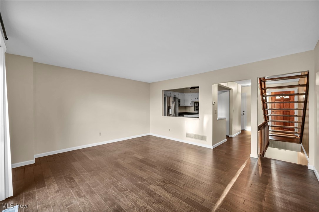 Puritas Park Twnhse Resid Develo - Residential