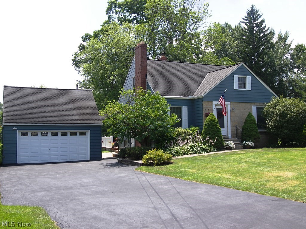 Broadlawn Corps Solon Gardens - Residential