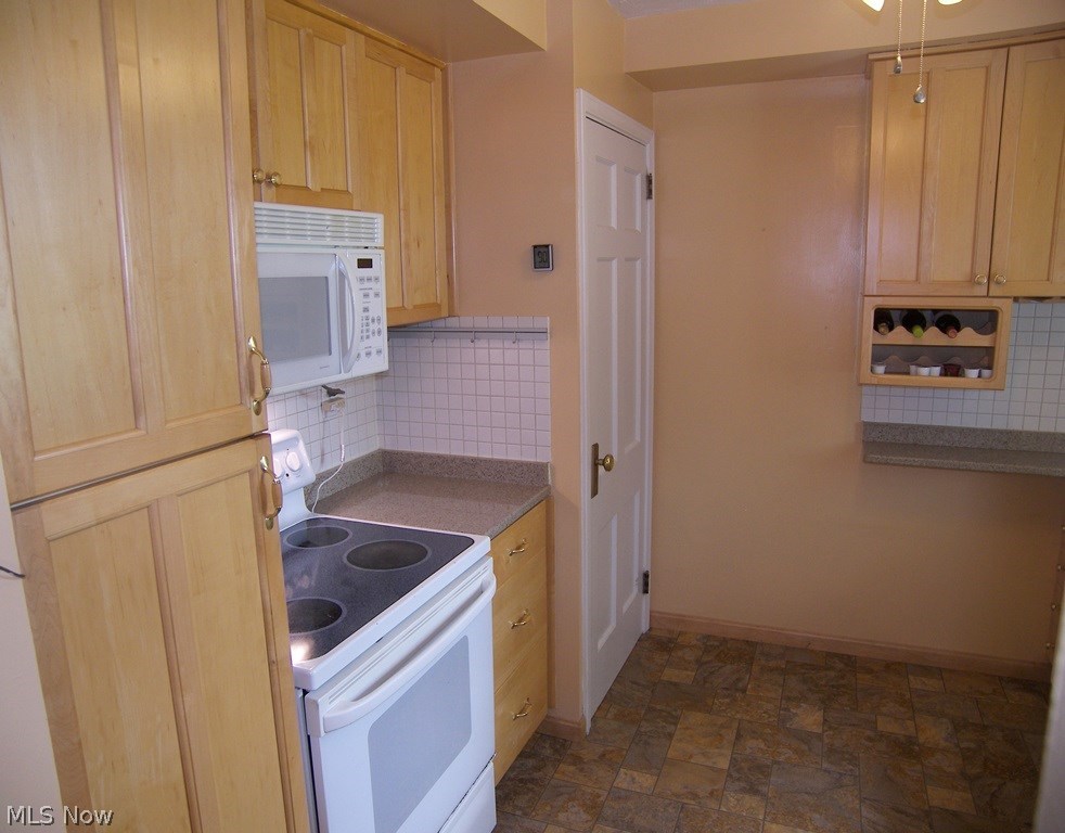 Broadlawn Corps Solon Gardens - Residential