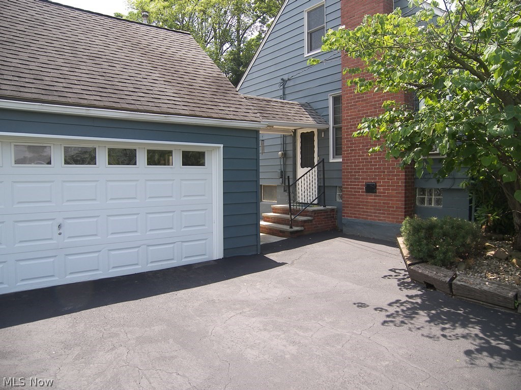 Broadlawn Corps Solon Gardens - Residential