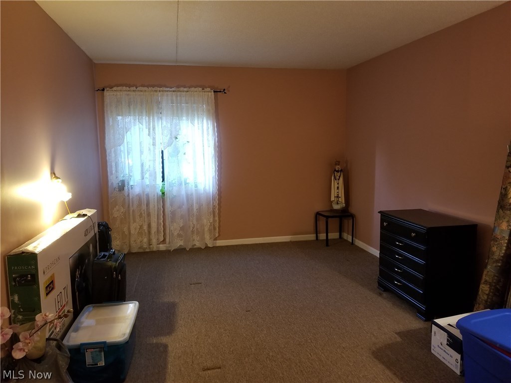 Woodridge Condo - Residential