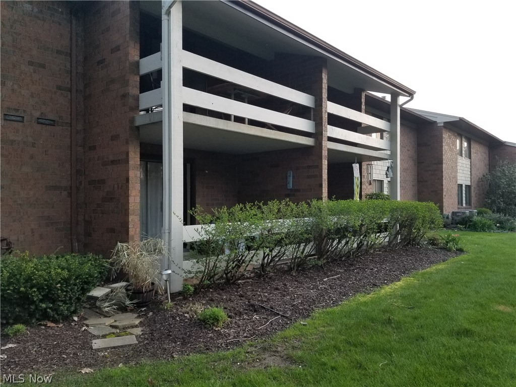 Woodridge Condo - Residential