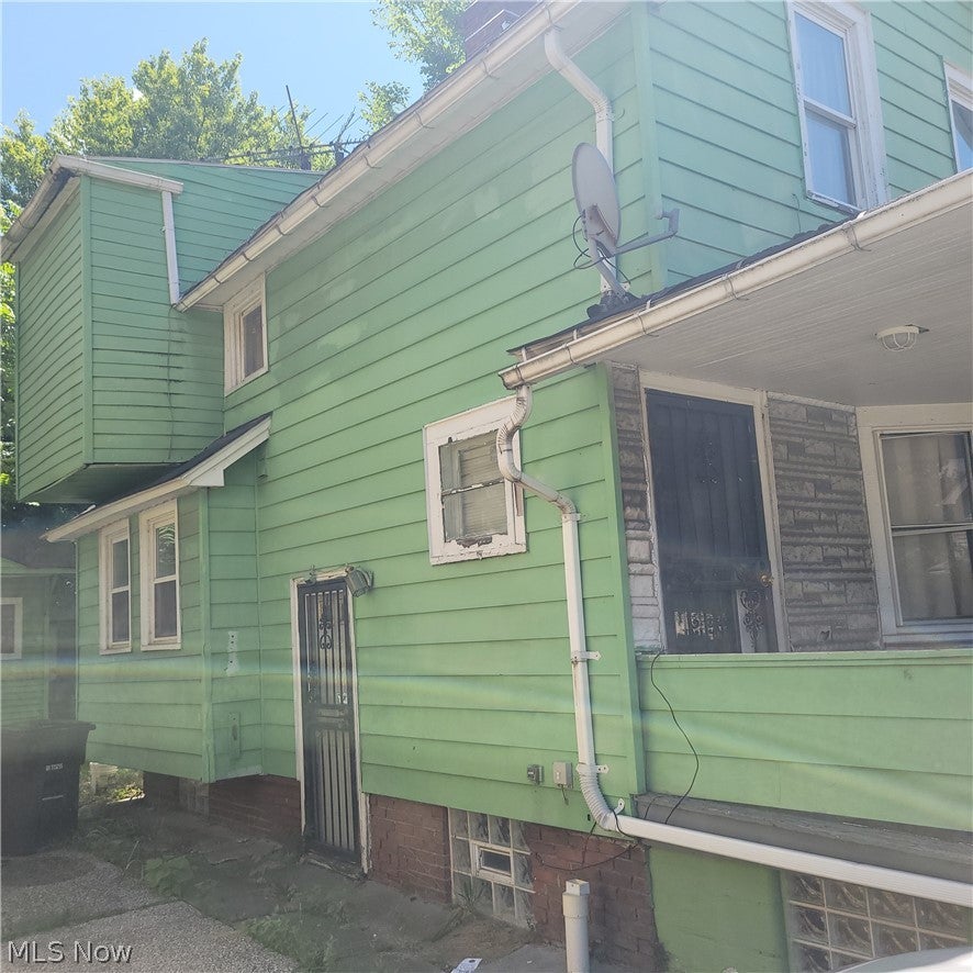 3641 E 104th Street