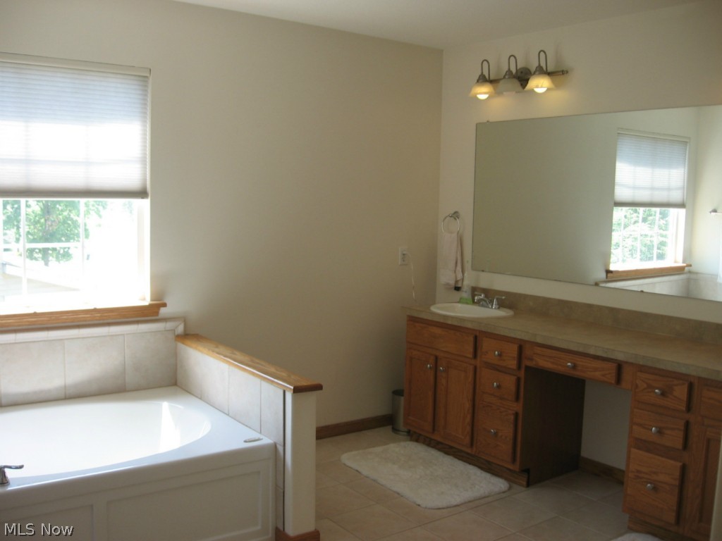 Caldwell Woods 01 - Residential