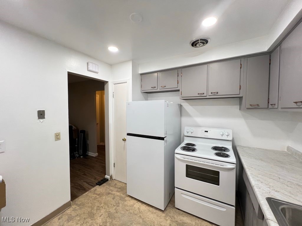 County/Cuyahoga - Residential Income