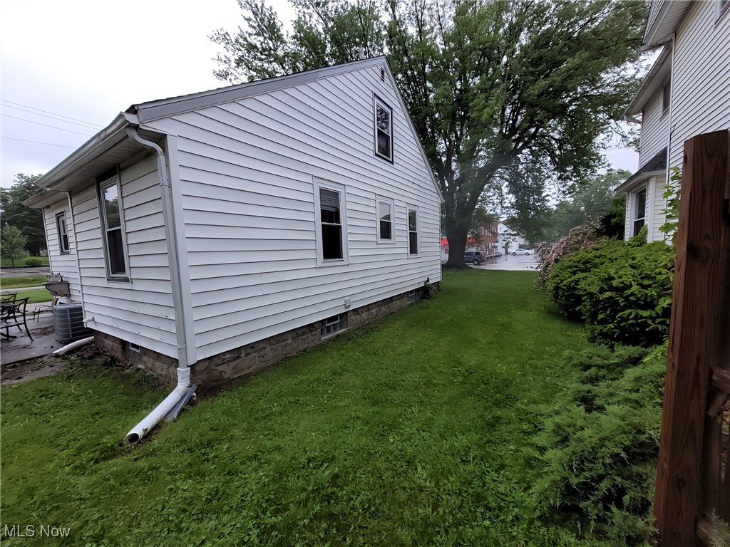 3524 State Road, Ashtabula, Ohio image 37