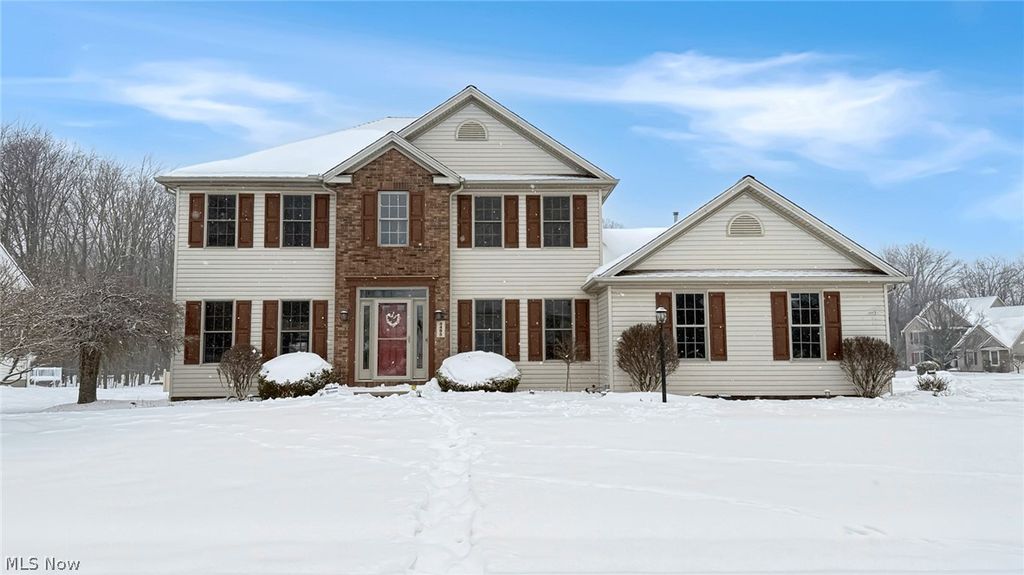 Photo of 3495 Abington Court, Brunswick, OH 44212 (MLS # 5185658)