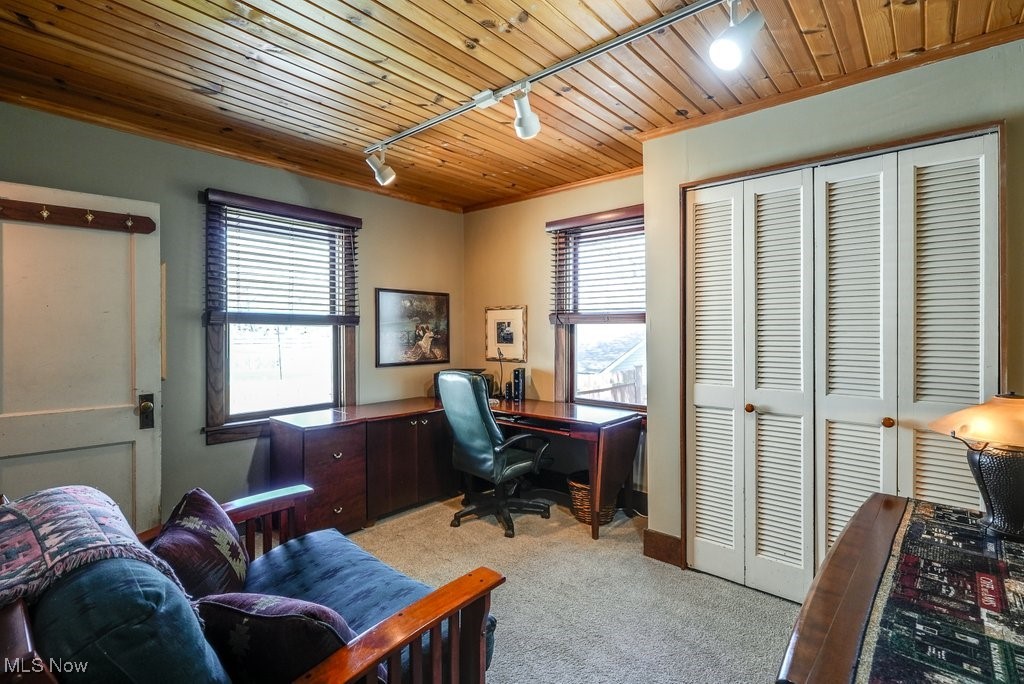 3815 Hile Road, Stow, Ohio image 16
