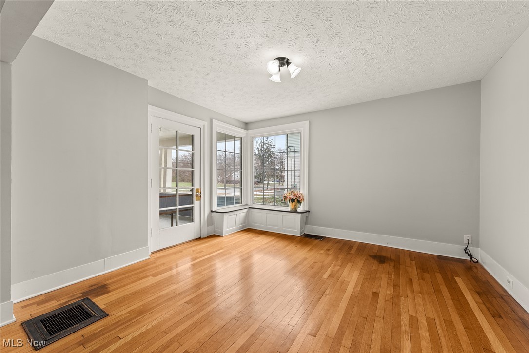 Village/Oberlin - Residential