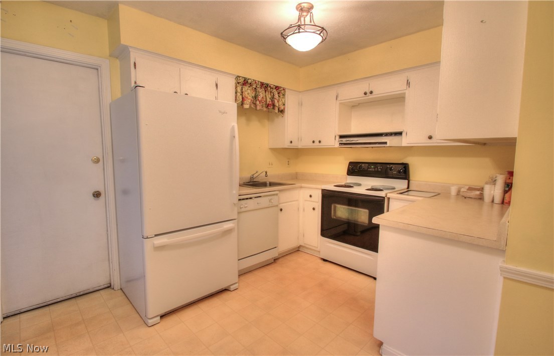 Meadowlawn - Residential