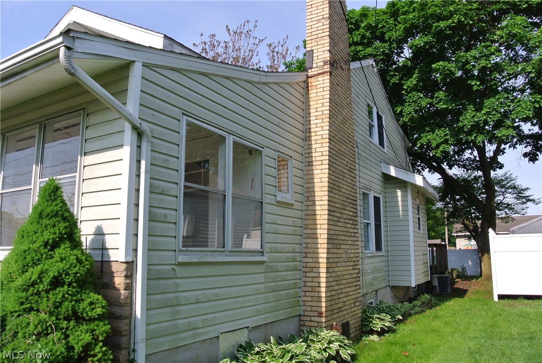 East Akron Terrace - Residential