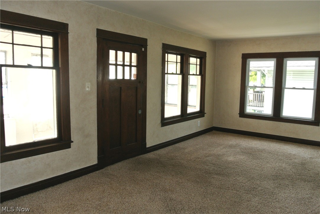 East Akron Terrace - Residential