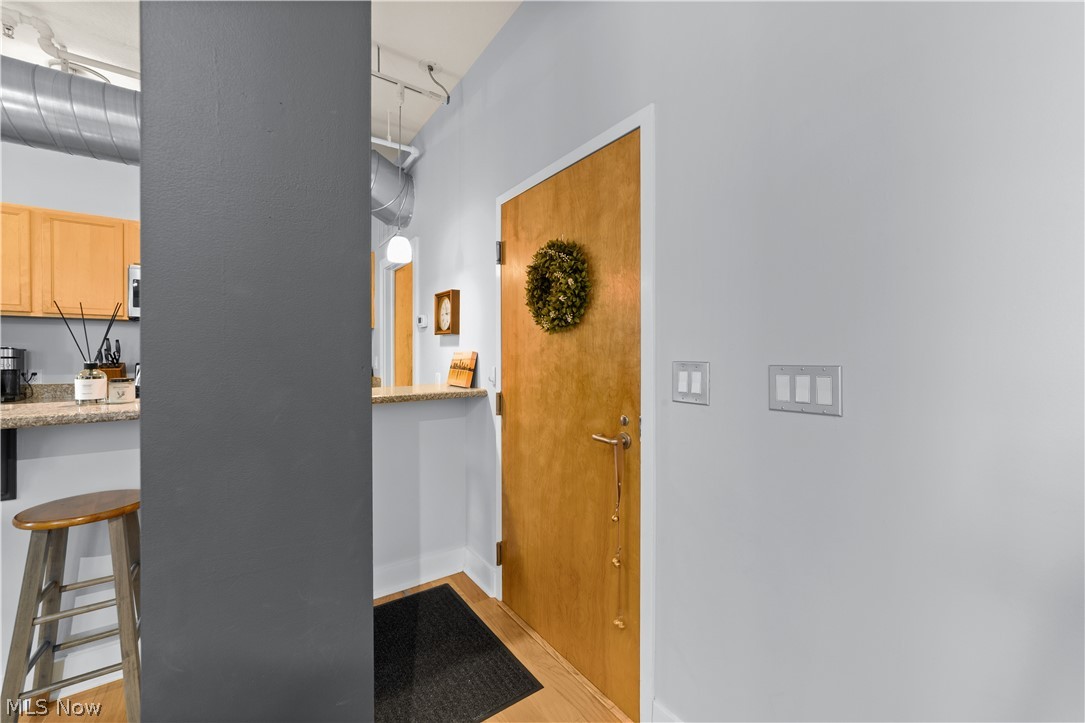 3200 Franklin Boulevard 204
