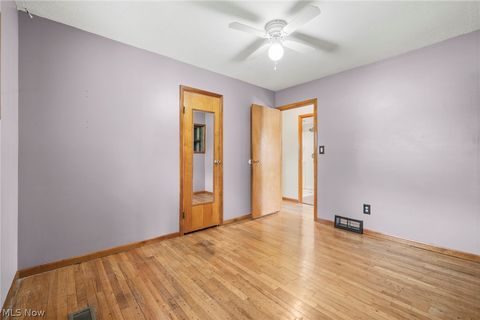 Tiny photo for 1625 Andrea Drive, Brunswick, OH 44212 (MLS # 5210136)