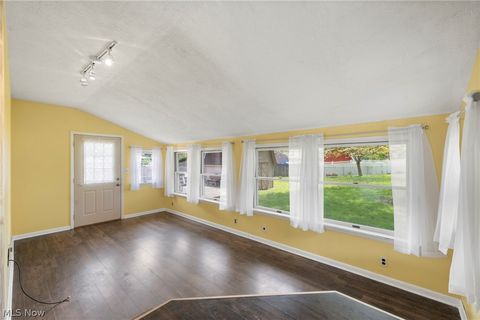 Tiny photo for 1625 Andrea Drive, Brunswick, OH 44212 (MLS # 5210136)