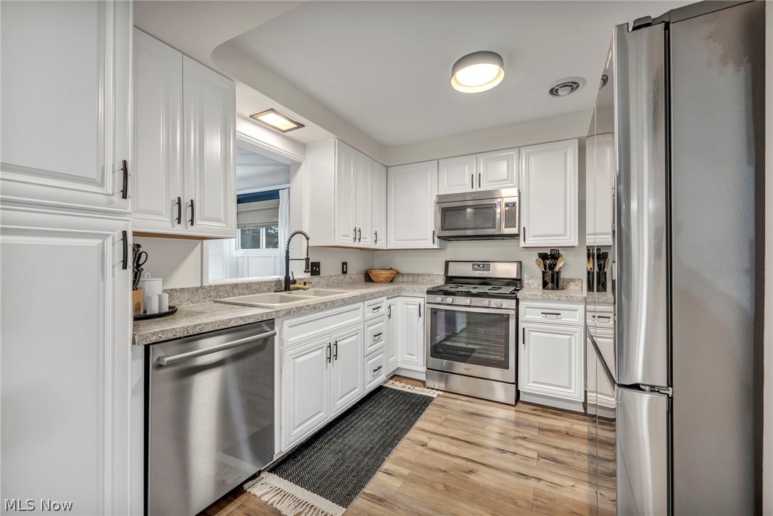 Ridgeview Estates Inc 01 - Residential