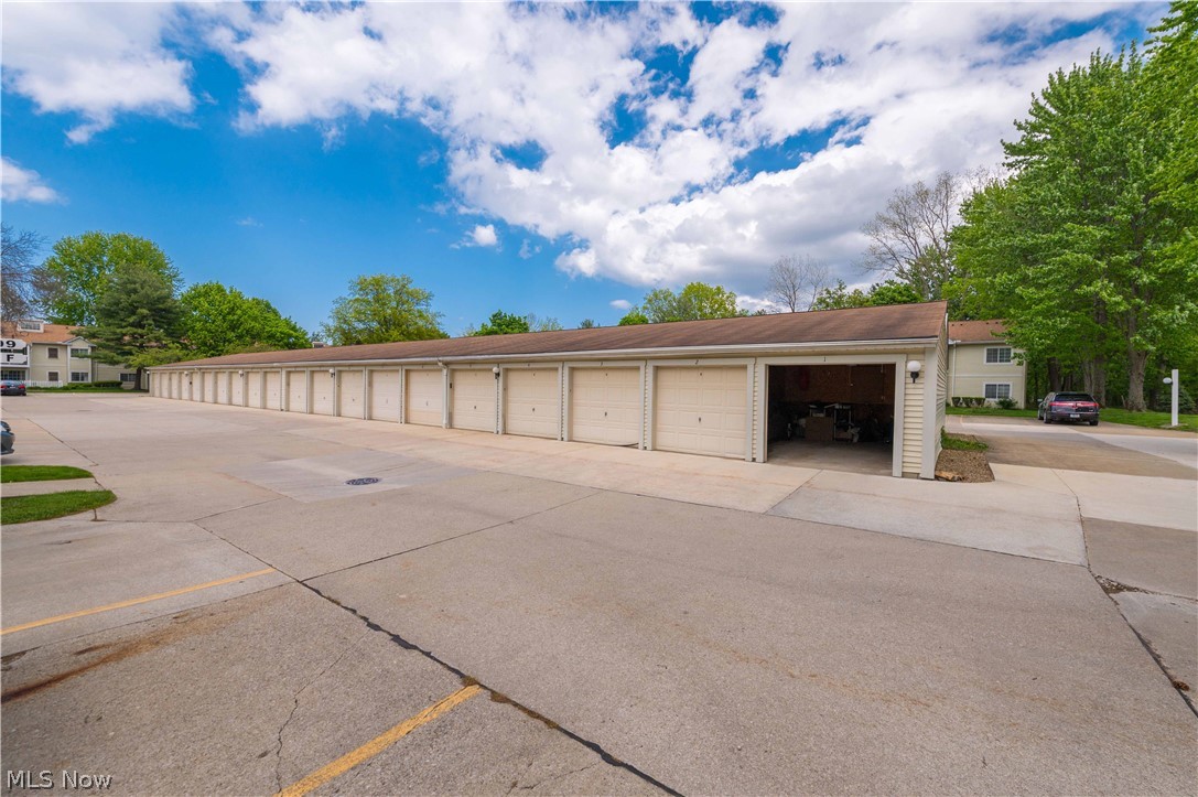 Lakes of Bay Landing - Residential