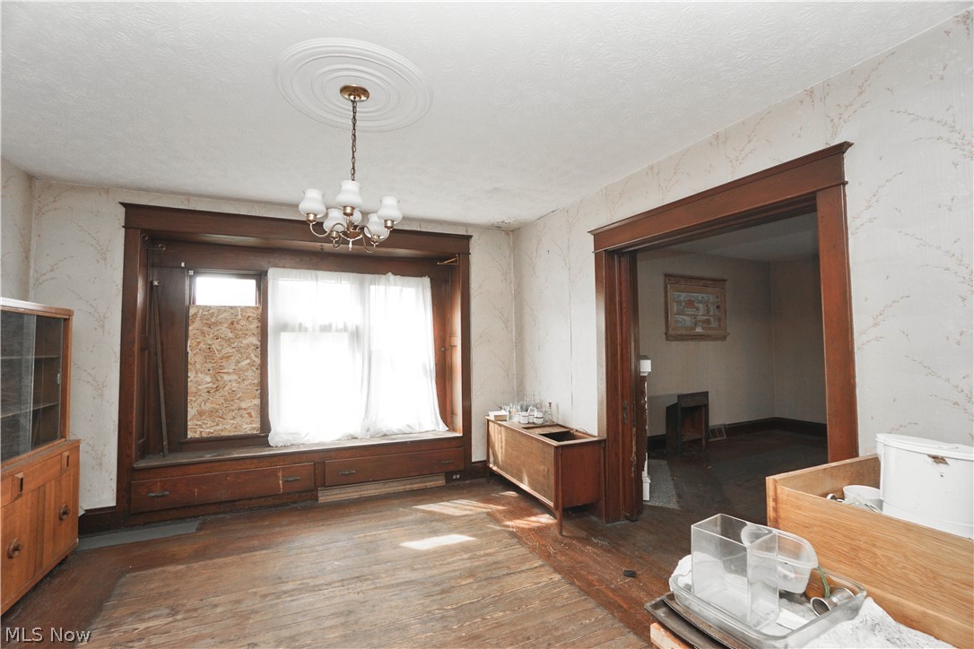 Jf Wolf - Residential