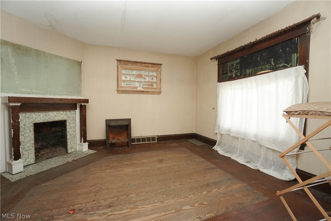 Jf Wolf - Residential