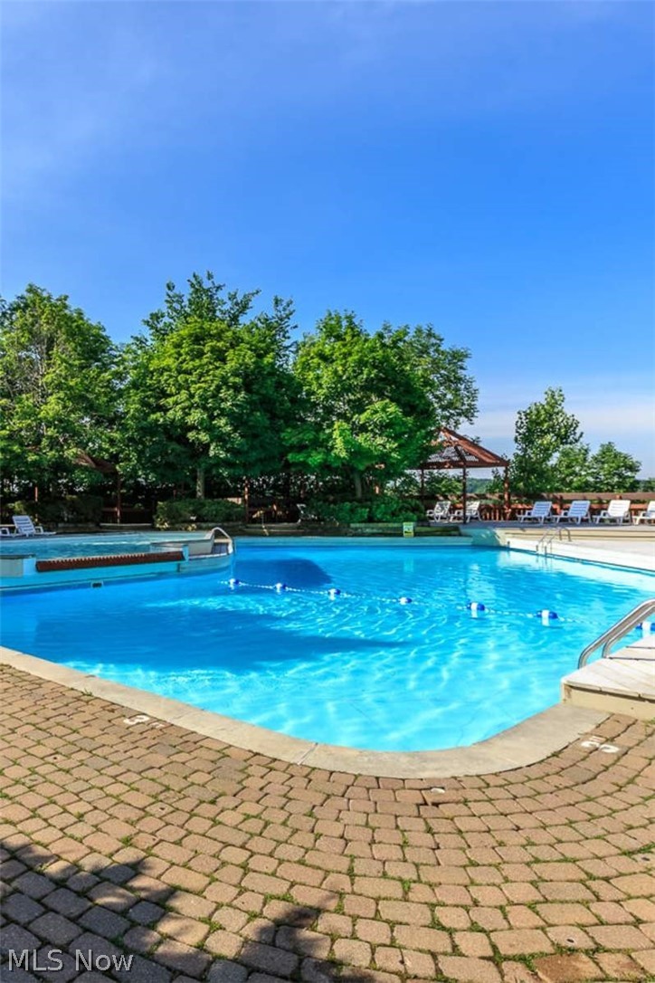 Timber Top Condo - Residential