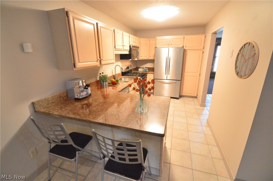 Pine Ridge Condo - Residential