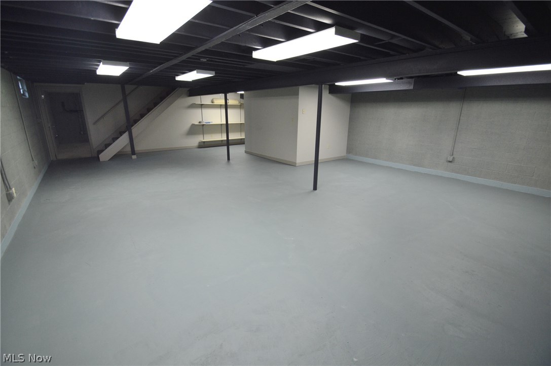 Pine Ridge Condo - Residential