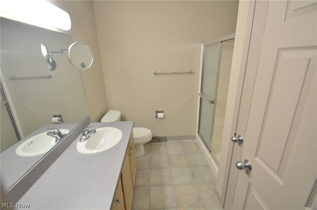 Pine Ridge Condo - Residential