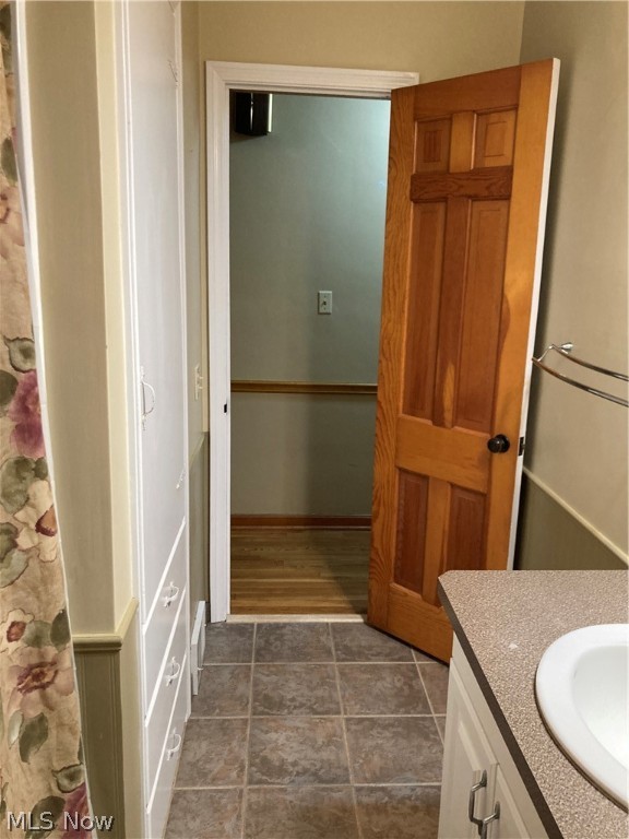 Silver Lake Heights - Residential Lease