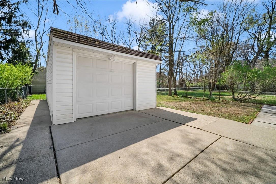 1030 Keystone Drive, Cleveland Heights, Ohio image 28