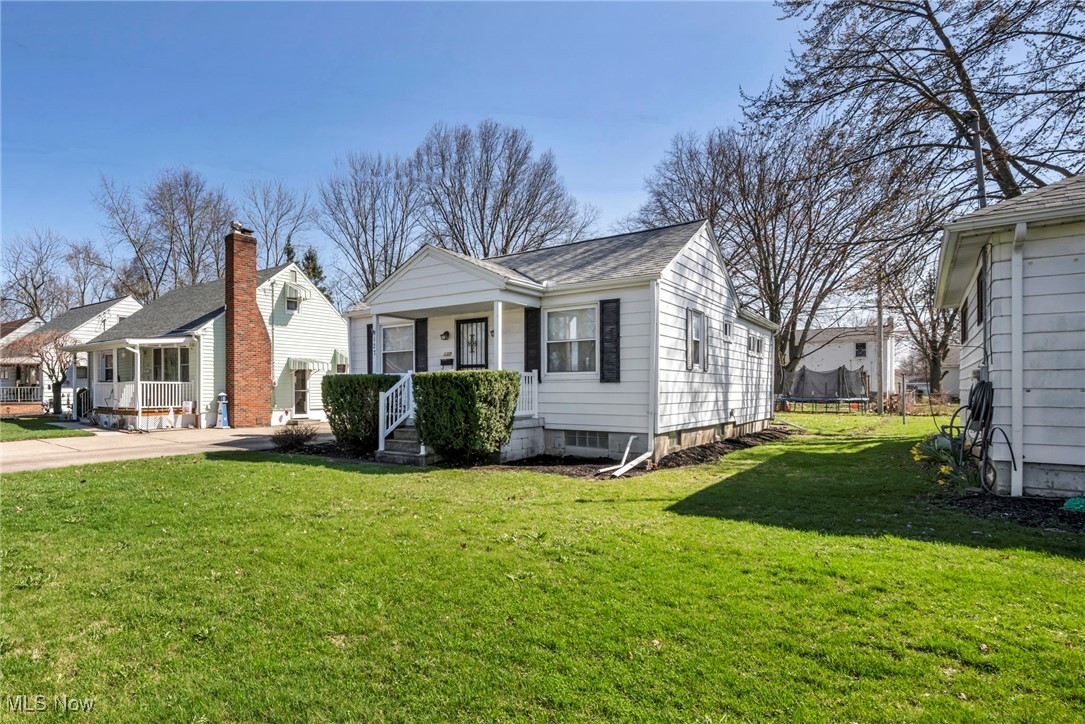 127 Dilworth Street, Elyria, Ohio image 3