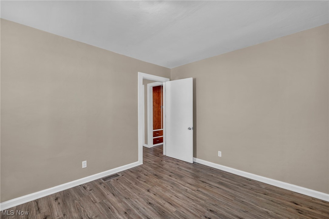 127 Dilworth Street, Elyria, Ohio image 13