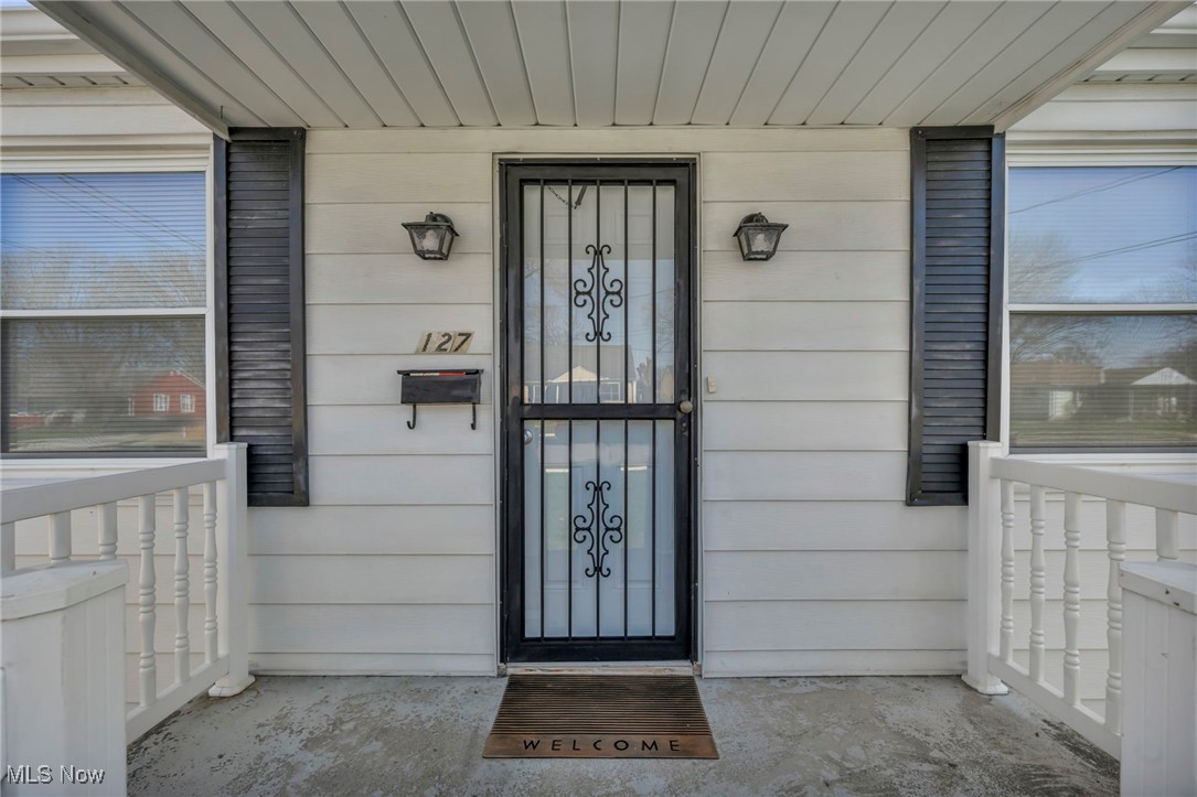 127 Dilworth Street, Elyria, Ohio image 5