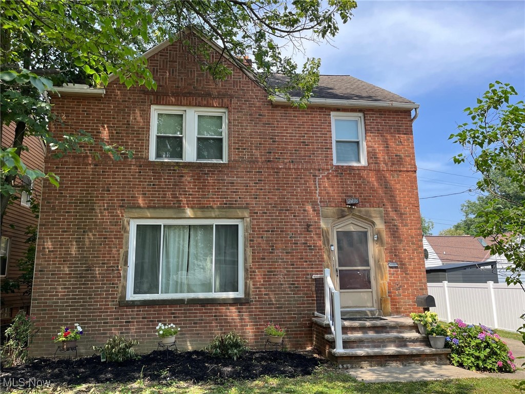 Great opportunity to own a wonderful 4-Bedroom home on one of the most desiarable blocks in University Heights. This home features lots of space on the 1st floor, including a newly painted spacious family room, eat-in kitchen, large living room and newly painted dining roon, plus half bath. Upstairs, you'll find 3 spacious bedrooms, plus an updated full bath room with a jetted bath tub. Walk up to the 3rd floor, and there is a 4th bedroom or you can use it as a home office suite, lots of optiions. If you still need more space, you will find that in the finished recreation room in the basement. Outside, you'll enjoy the wood deck off the family room, lots of parking in your 2-car detached garage and a lovely backyard, perfect for entertaining family and friends. Recent updates include:
New central A/C (2025), Hot water tank (2020), newer windows, plus, heated floors in the 2nd floor full bathroom. Hurry...this home won't last long. Schedule your showing today!