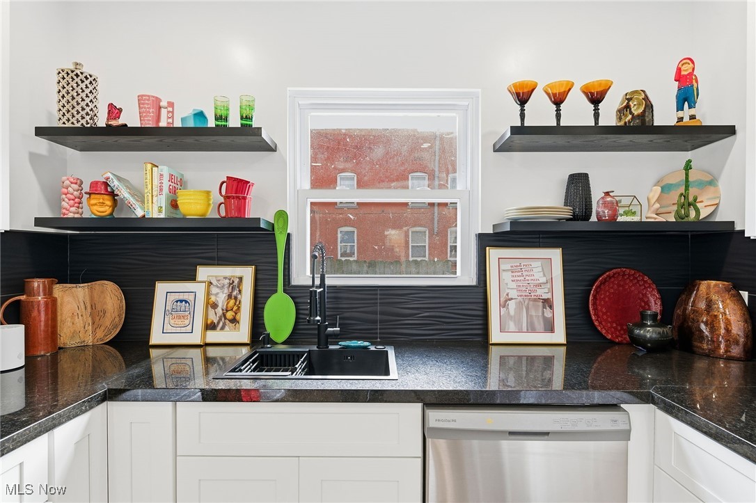 Massey Mansur & Grants Sub - Residential