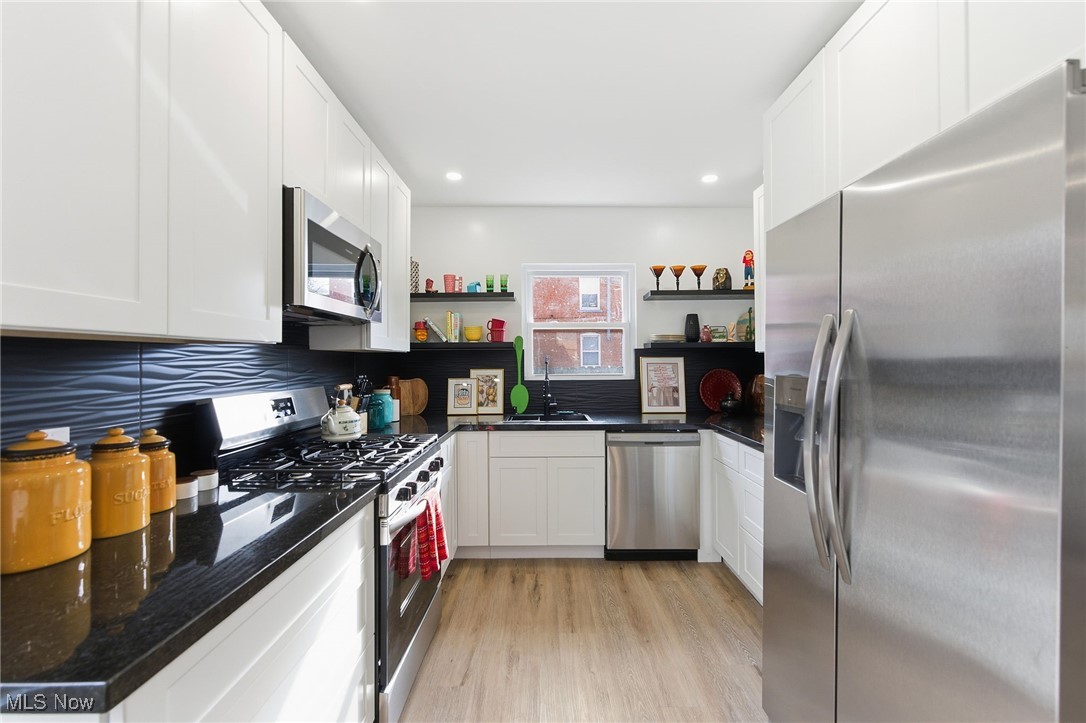 Massey Mansur & Grants Sub - Residential