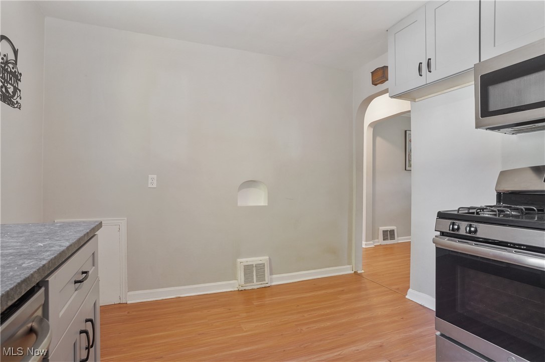 Mix King & Gibbs Sub - Residential