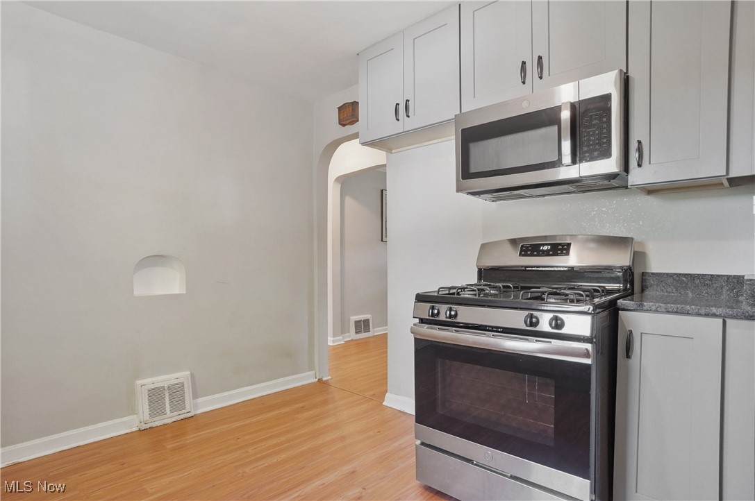 Mix King & Gibbs Sub - Residential