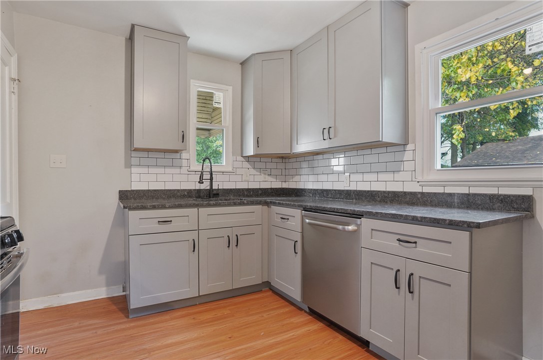 Mix King & Gibbs Sub - Residential
