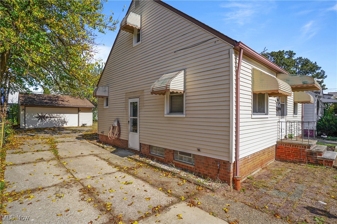 Mix King & Gibbs Sub - Residential