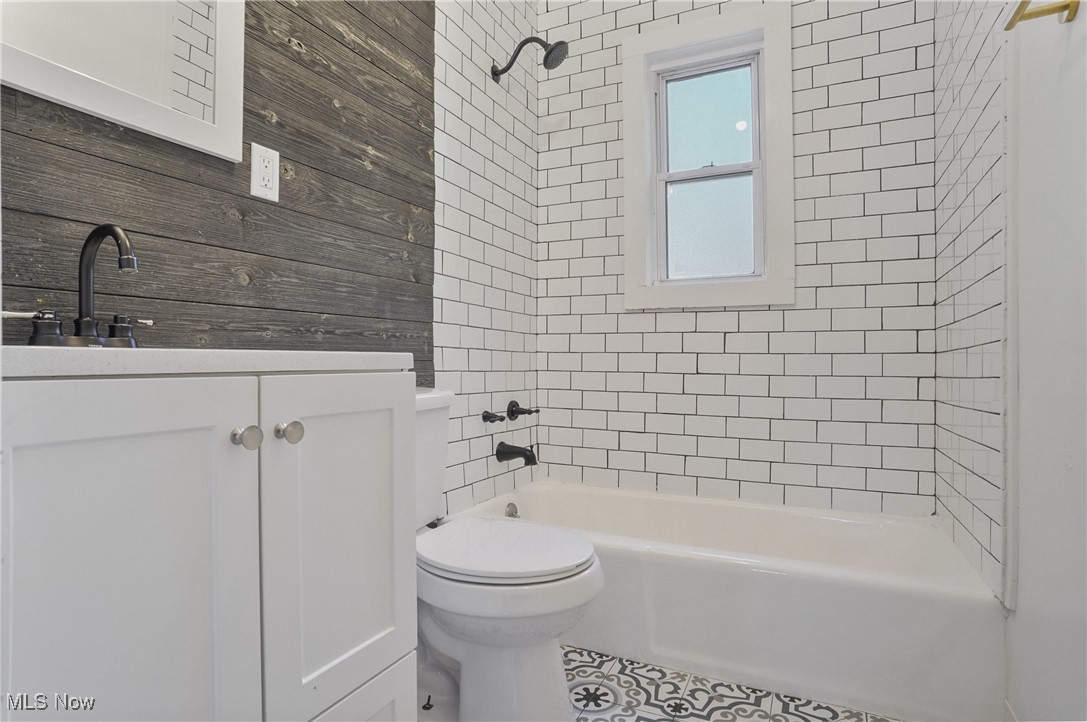 Mix King & Gibbs Sub - Residential
