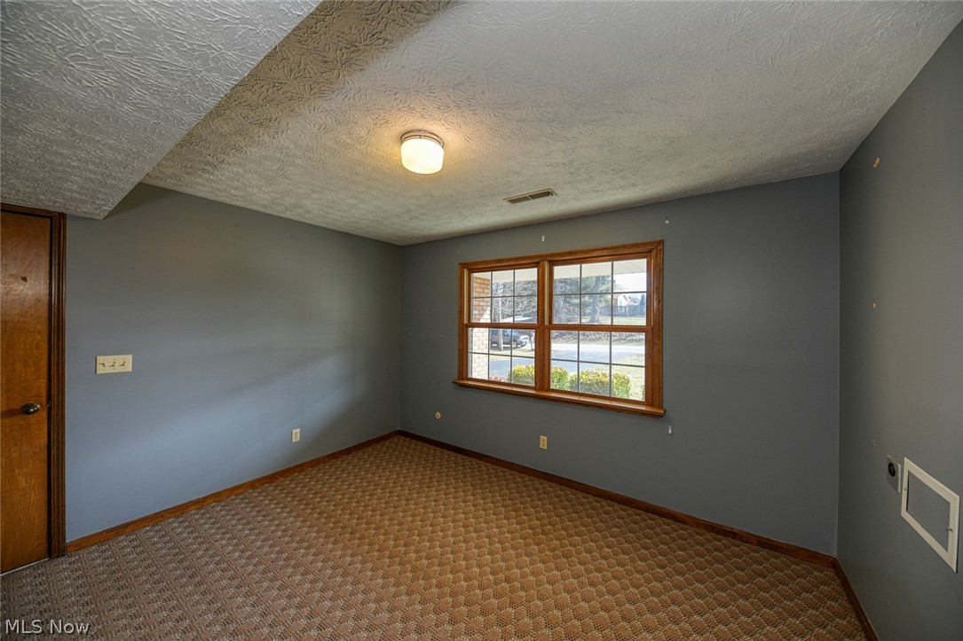 Village/Hartville - Residential