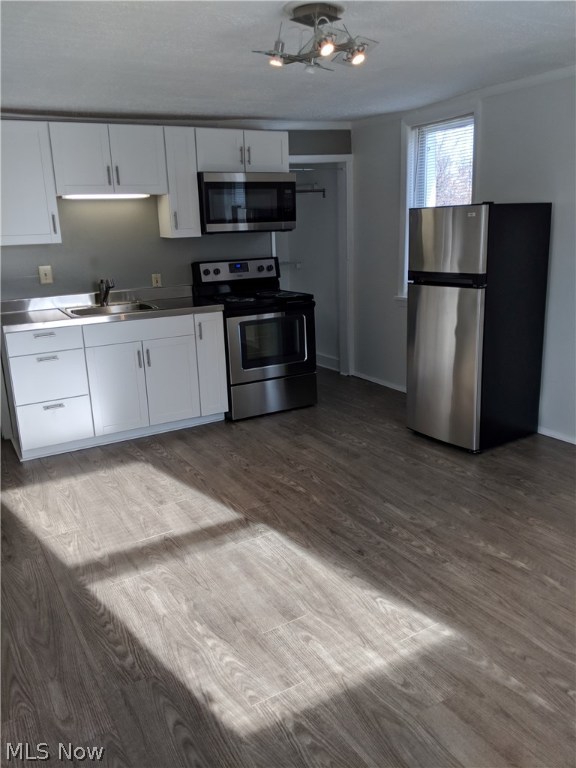 Riverside - Residential Lease