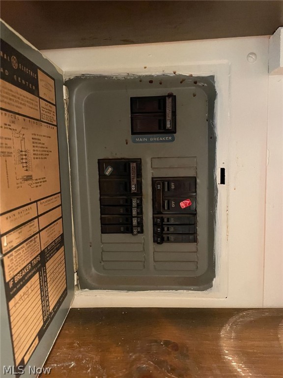 Canton - Residential Income