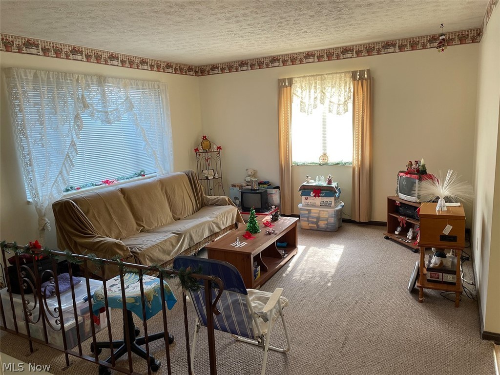 Canton - Residential Income