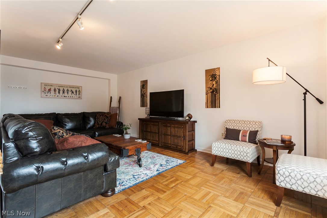 Berkshire Condominium - Residential