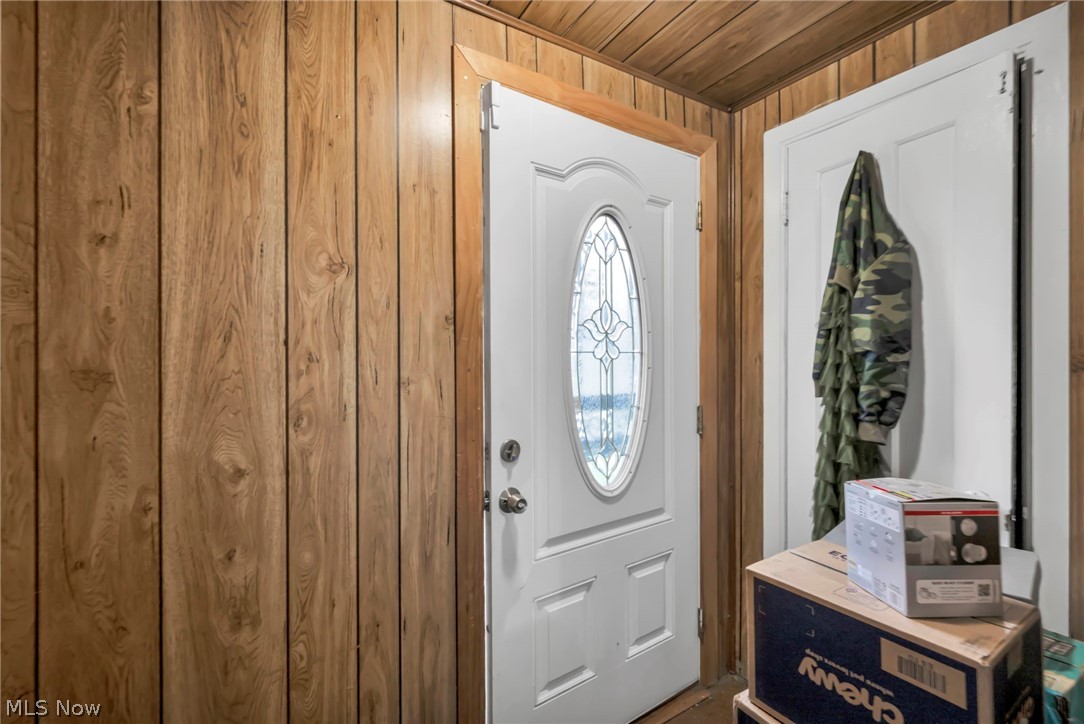 North Euclid Villas - Residential